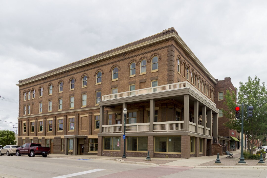 Antlers Apartments in Spirit Lake, IA - Building Photo