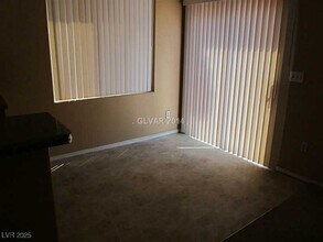 6521 E Marco Vista Ave in Las Vegas, NV - Building Photo - Building Photo