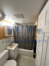 658 1/2 N 9th St in Laramie, WY - Foto de edificio - Building Photo