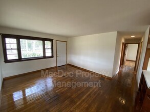 10514 Robert E. Lee Drive in Spotsylvania, VA - Building Photo - Building Photo