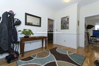 76 Quint Ave in Boston, MA - Building Photo - Building Photo