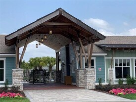 11931 Hometown Pl in Orlando, FL - Building Photo