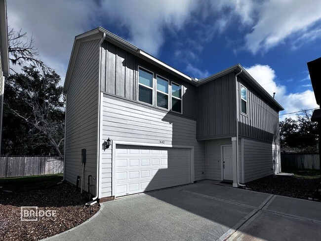 property at 442 Huisache St