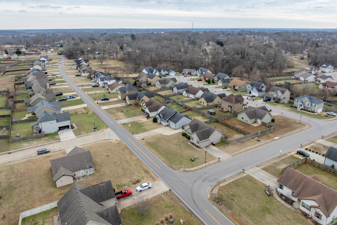 544 Tracy Ln in Clarksville, TN - Building Photo