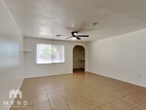 6033 W Vernon Ave in Phoenix, AZ - Building Photo - Building Photo