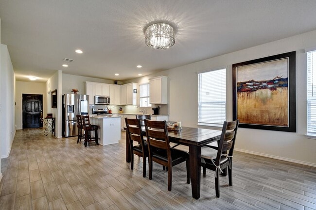 property at 317 Kotara Cyn