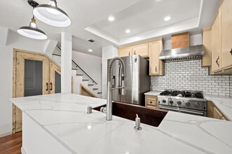 2742 Pine Creek Cir in Fullerton, CA - Building Photo - Building Photo