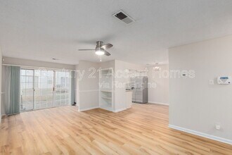 12113 Greenway Ct in Fairfax, VA - Building Photo - Building Photo