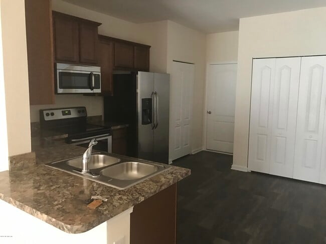 389 Servia Dr in Saint Johns, FL - Building Photo - Building Photo