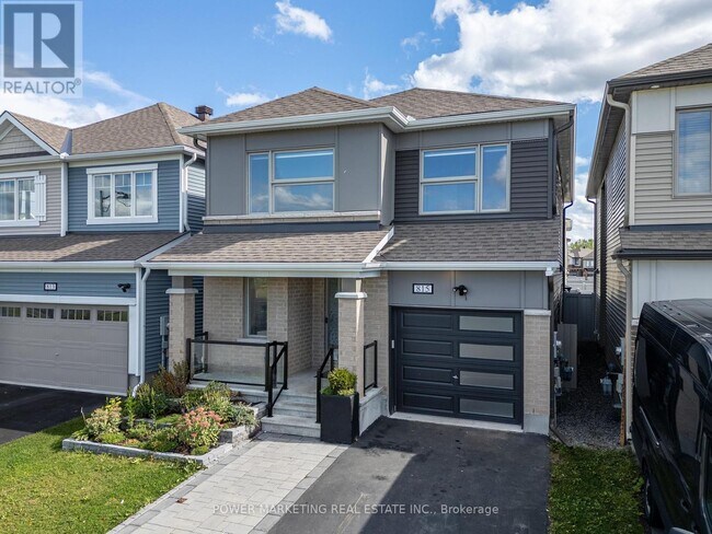815 Henslow's Cir in Ottawa, ON - Building Photo - Building Photo