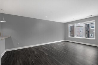 The Reserve at Park South in Albany, NY - Foto de edificio - Interior Photo