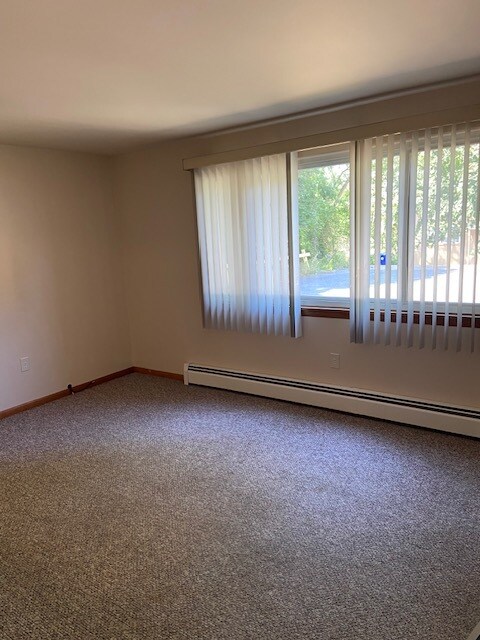 27 Forrestal Ln, Unit 4 in Buffalo, NY - Building Photo - Building Photo