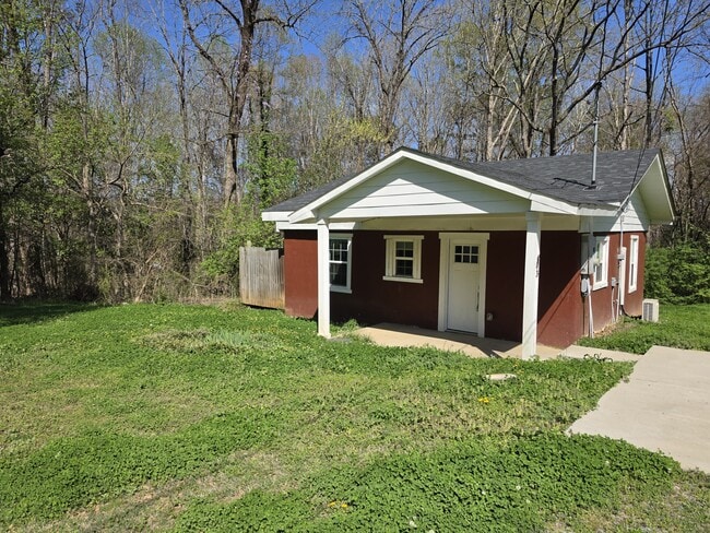 property at 803 Marve St