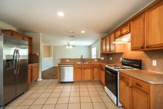 17903 Seco Creek Ln in Humble, TX - Building Photo - Building Photo