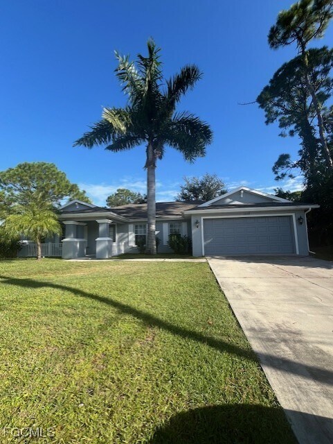 1029 NE 35th Ln in Cape Coral, FL - Building Photo - Building Photo