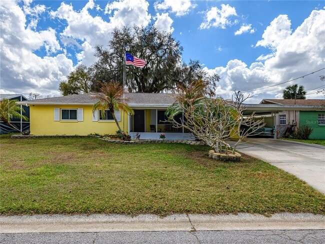 907 Hillside Terrace