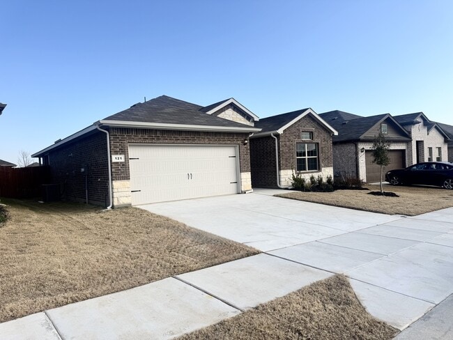 121 Daffodil Ln in Boyd, TX - Building Photo - Building Photo