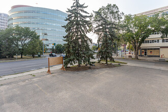 One 12 in Edmonton, AB - Building Photo - Building Photo