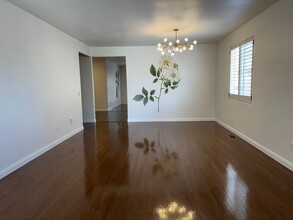 1570 Iratcabal Dr in Sparks, NV - Building Photo - Building Photo