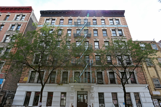 504-506 W 159th St in New York, NY - Foto de edificio - Building Photo