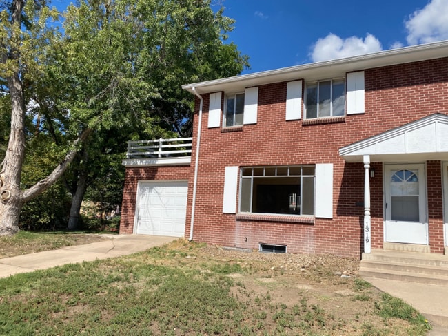 property at 1319 W Berry Dr