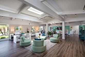 The Grove in San Jose, CA - Building Photo - Building Photo