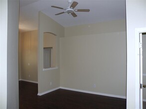 24425 Karnali Ct in Lutz, FL - Building Photo - Building Photo