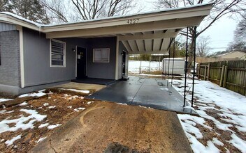 4227 Hobson Rd in Memphis, TN - Building Photo - Building Photo