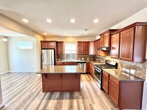 535 Meadowwood Dr SW in Olympia, WA - Building Photo - Building Photo
