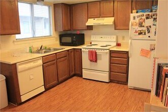 695 N 100 E in Provo, UT - Building Photo - Building Photo