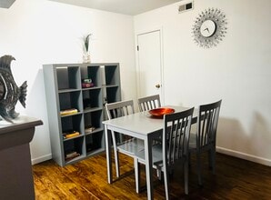 910 S Walden St, Unit 208 in Aurora, CO - Building Photo - Building Photo