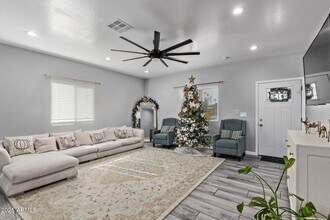 4229 N 32nd Ave in Phoenix, AZ - Building Photo - Building Photo