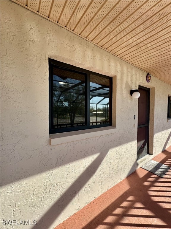 5255 Coronado Pkwy in Cape Coral, FL - Foto de edificio - Building Photo