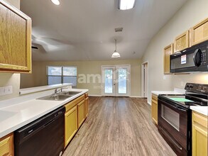 8206 Coppergate in Converse, TX - Building Photo - Building Photo