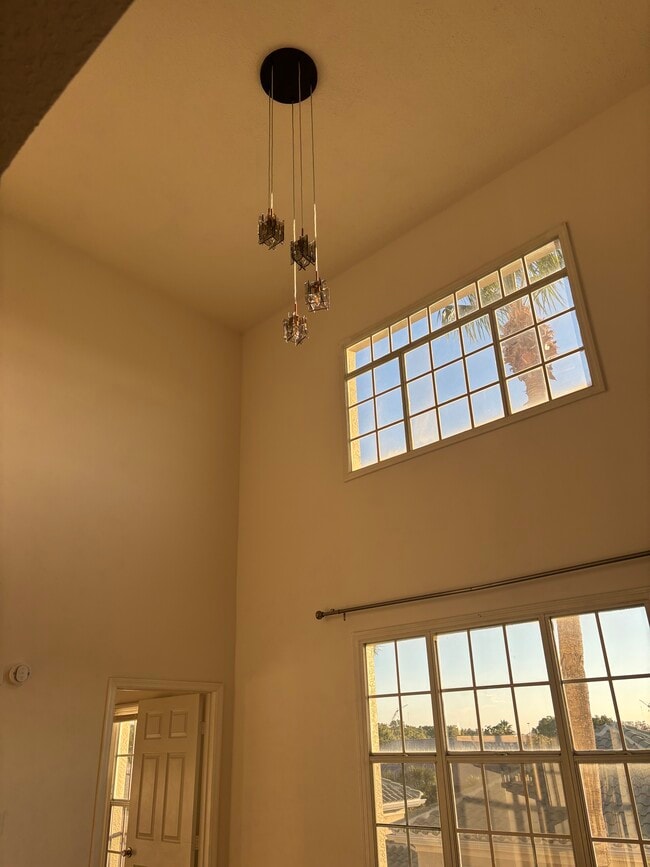 property at 501 Knights Run Ave