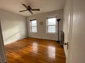 1697 Cambridge St, Unit 16 in Cambridge, MA - Building Photo - Building Photo