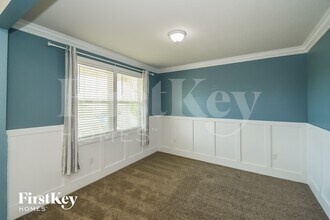 6944 Sandle Dr in Jacksonville, FL - Building Photo - Building Photo