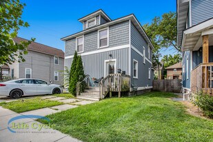 353 Atlas Ave SE in Grand Rapids, MI - Building Photo