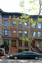 69 W 89th St in New York, NY - Building Photo - Building Photo