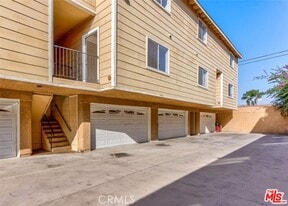16410 Cornuta Ave in Bellflower, CA - Building Photo