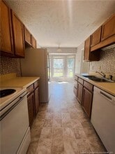 340 Vanstory St in Fayetteville, NC - Building Photo - Building Photo