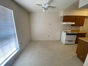 1905 Karen Sue Pl in El Paso, TX - Building Photo - Building Photo