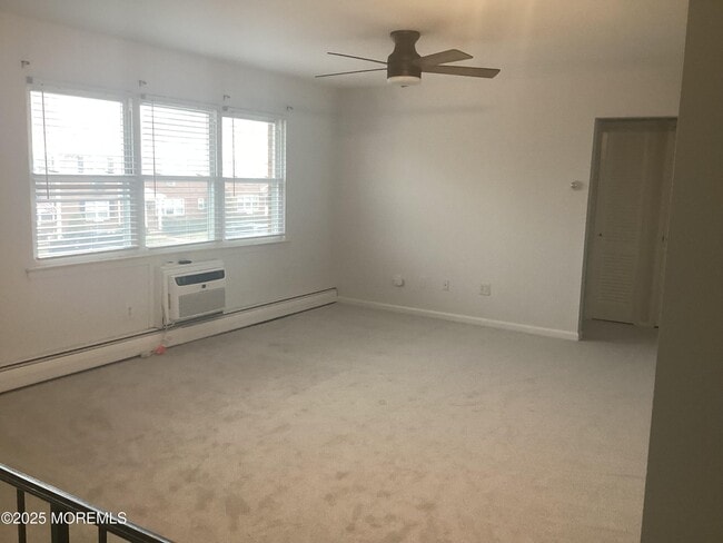 25 King James Ln in Atlantic Highlands, NJ - Building Photo - Building Photo