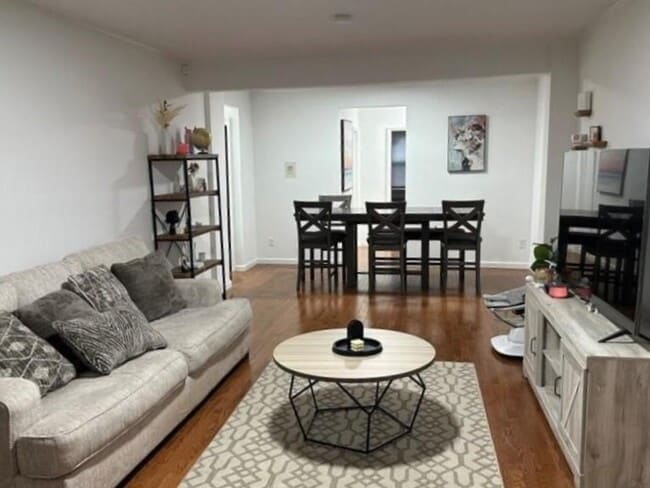property at 1133 Midland Ave