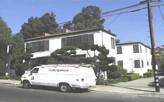 2230-2236 1/2 N Cahuenga Blvd Apartments