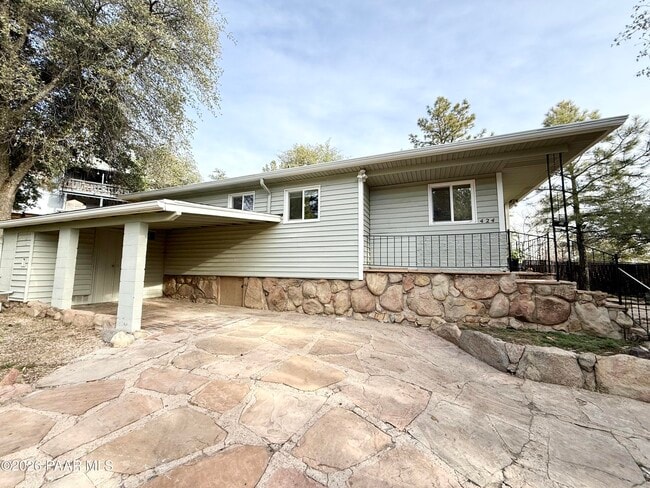 424 W Leroux St in Prescott, AZ - Building Photo - Building Photo