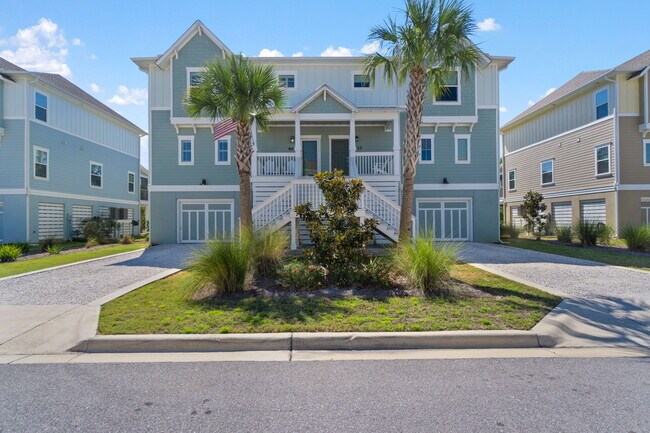 property at 6635 Carlinga Dr