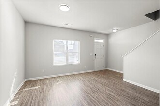 3138 Cedar Crest Way in Decatur, GA - Building Photo - Building Photo