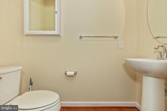 6226 Newport Pl in Frederick, MD - Building Photo - Building Photo