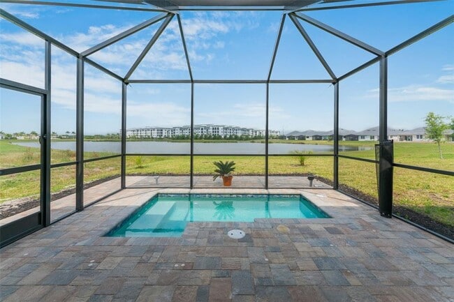 133 Van Gogh Cove in Bradenton, FL - Building Photo - Building Photo